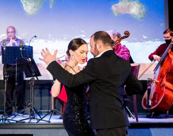 Oblivion-argentin-tangó-Andrea-Endre